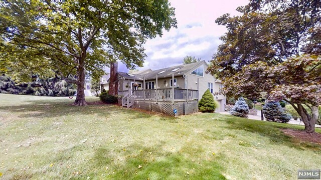 Property Photo:  671 East Drive  NJ 07649 