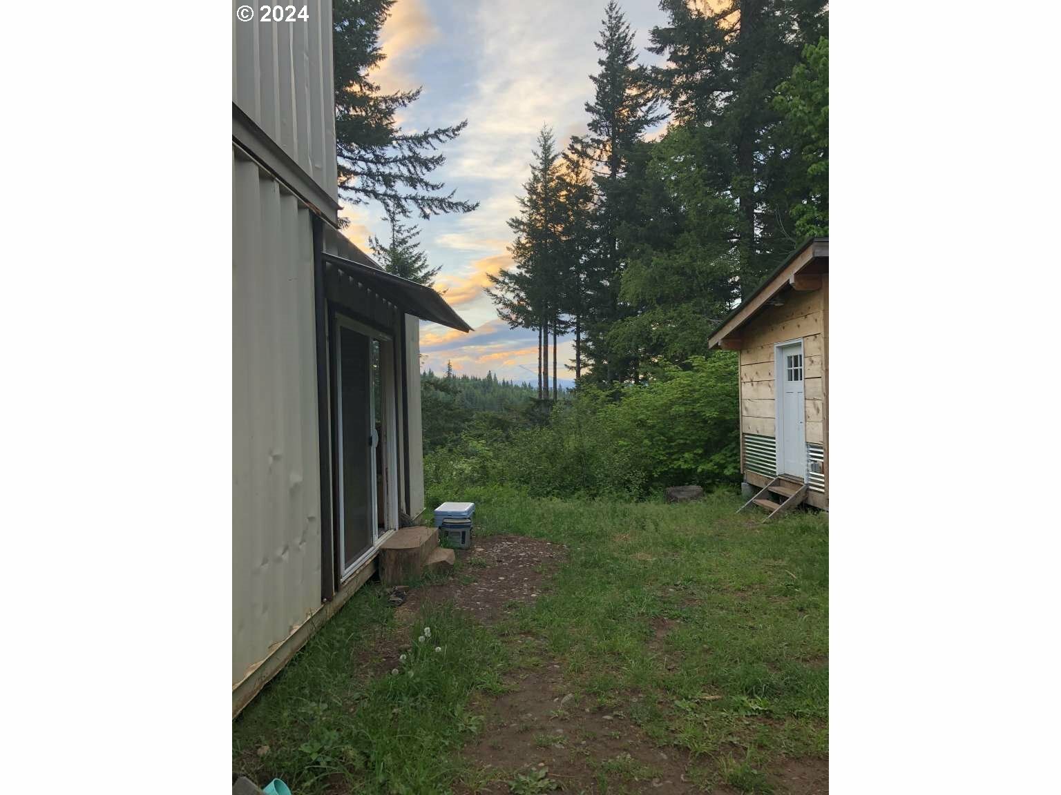 Property Photo:  189 Bristol Rd  WA 98672 