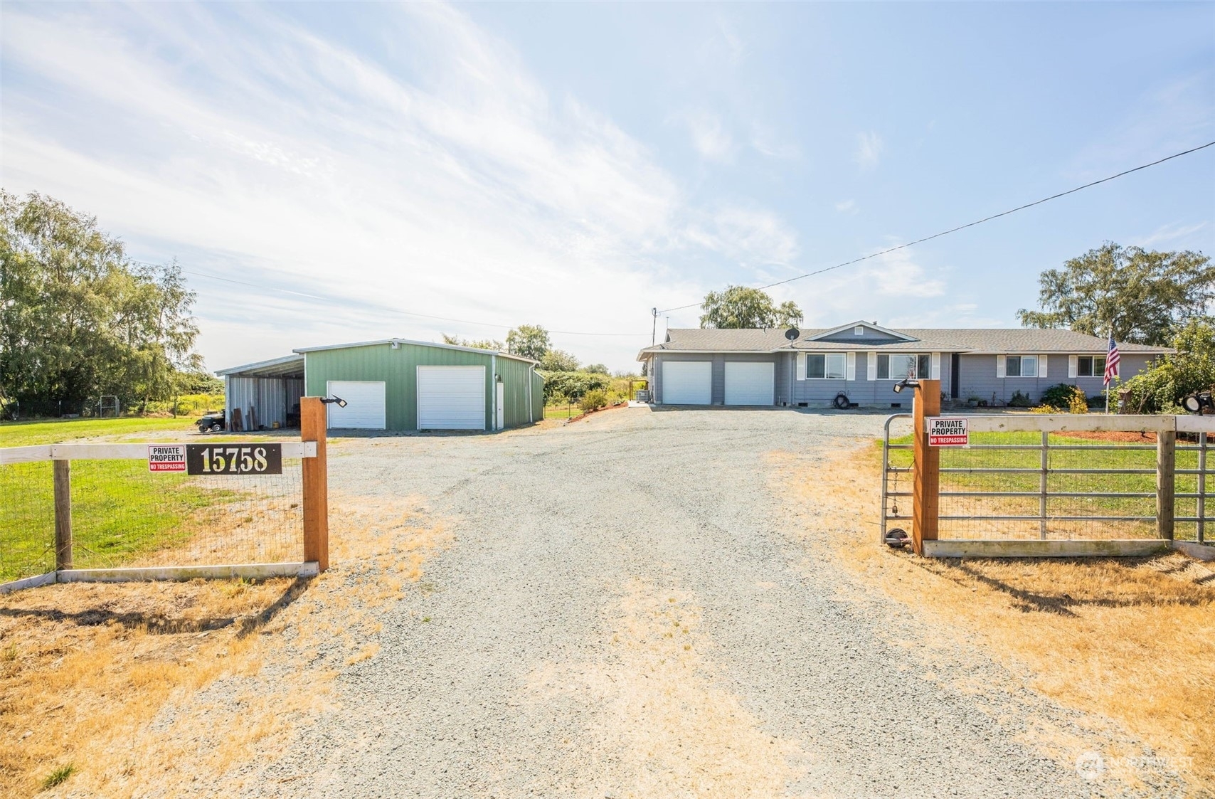 Property Photo:  15758 Fir Island Road  WA 98273 