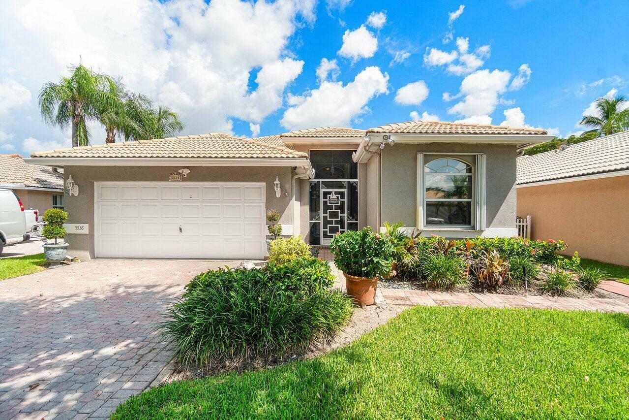 Property Photo:  5536 Grande Palm Circle  FL 33484 