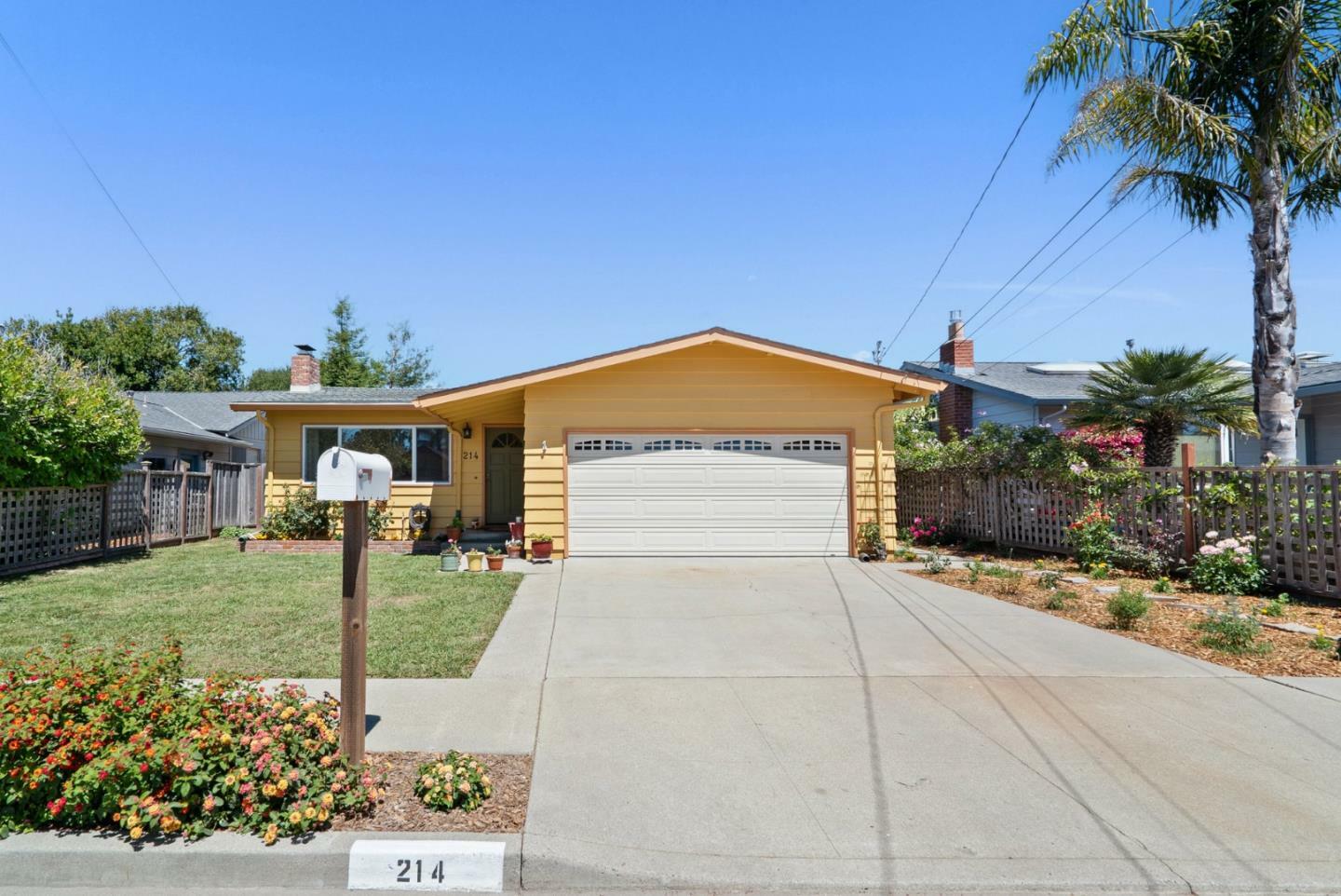 Property Photo:  214 Nevada Street  CA 95060 