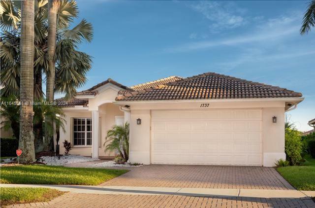 Property Photo:  1737 Harbor View Cir  FL 33327 