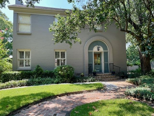 Property Photo:  705 20th St  TX 77706 