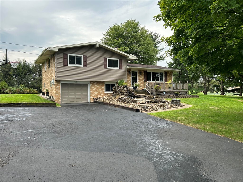 Property Photo:  5107 Fairview Dr  PA 15666 