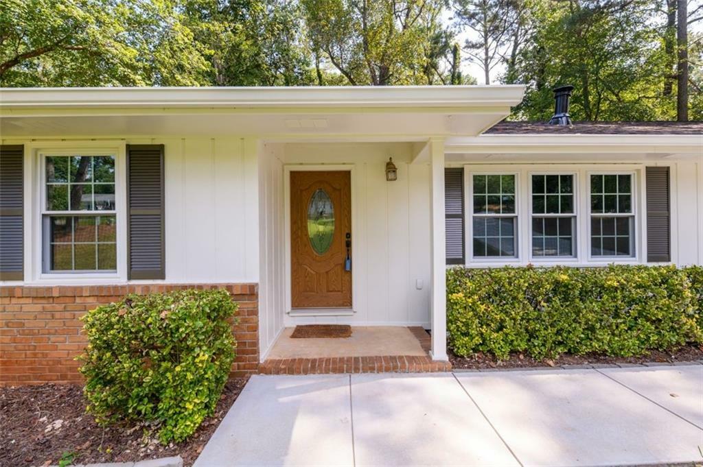 Property Photo:  5414 Hickory Place  GA 30566 