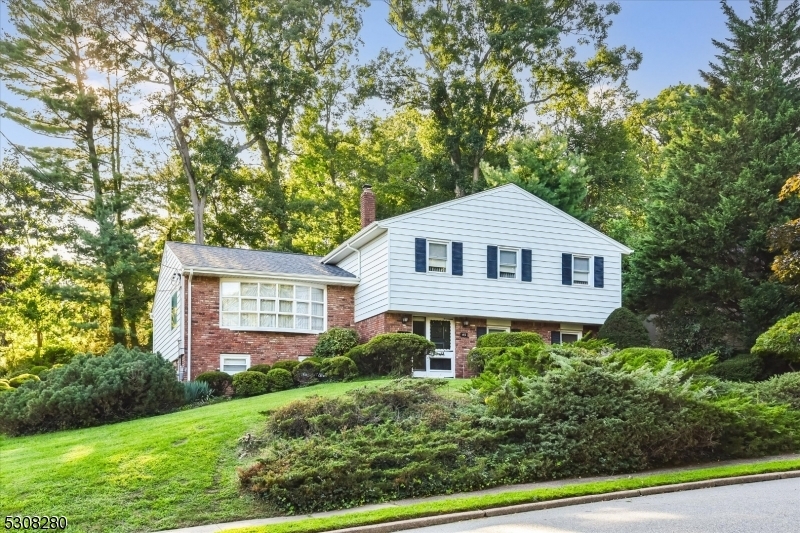 Property Photo:  43 Dartmouth Rd  NJ 07470 