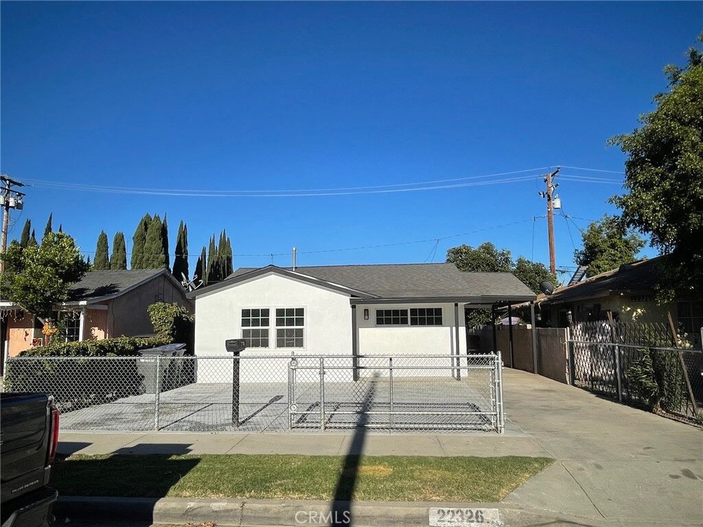 Property Photo: 22326 Elaine Avenue CA 90716