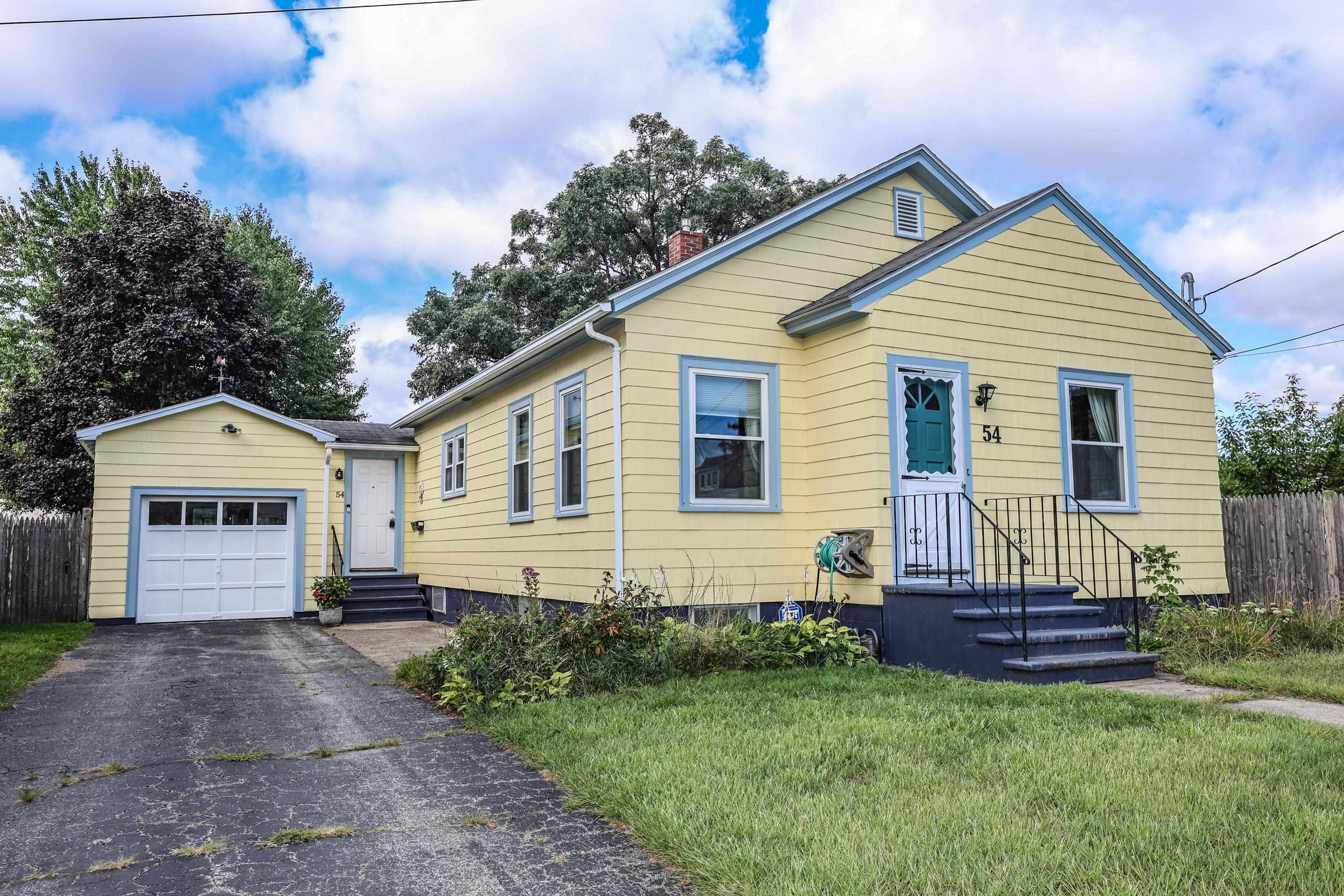 Property Photo:  54 Nagle Street  NH 03060 