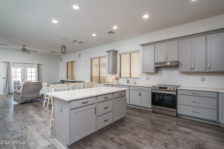 Property Photo:  25804 W Ripple Road  AZ 85326 
