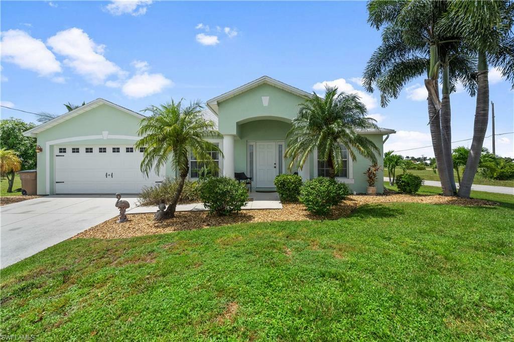 Property Photo:  1240 NW 26th Ave  FL 33993 