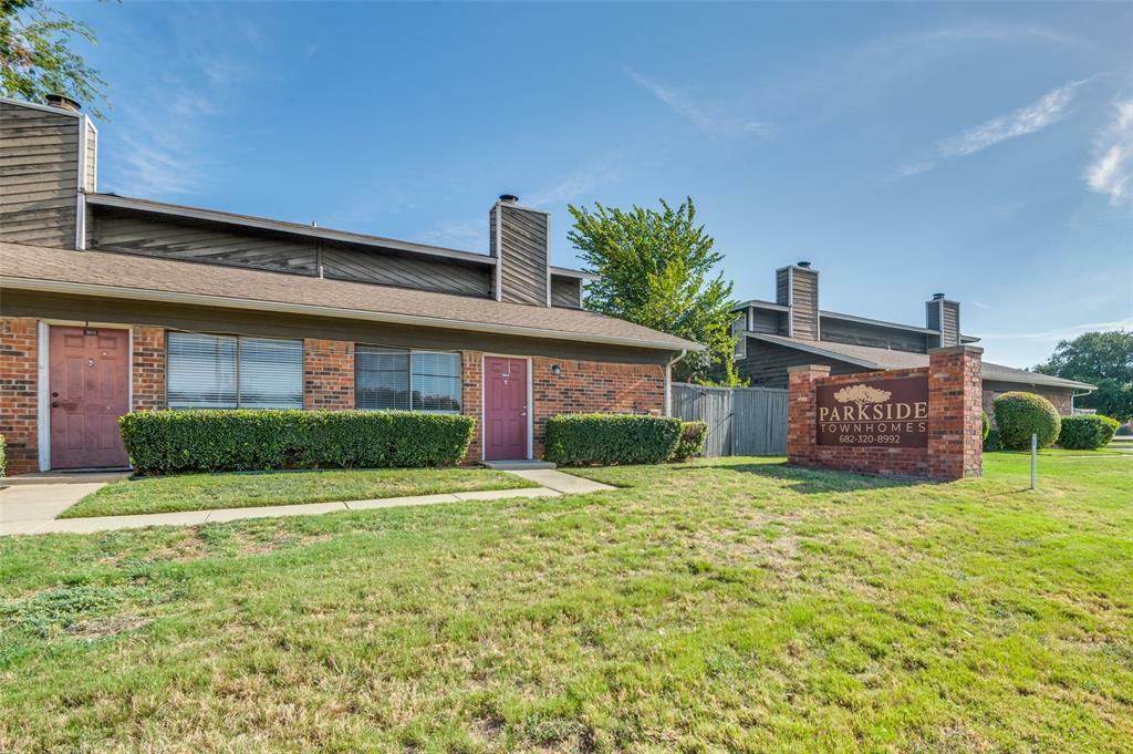 Property Photo:  1122 Millview Drive 1304  TX 76012 