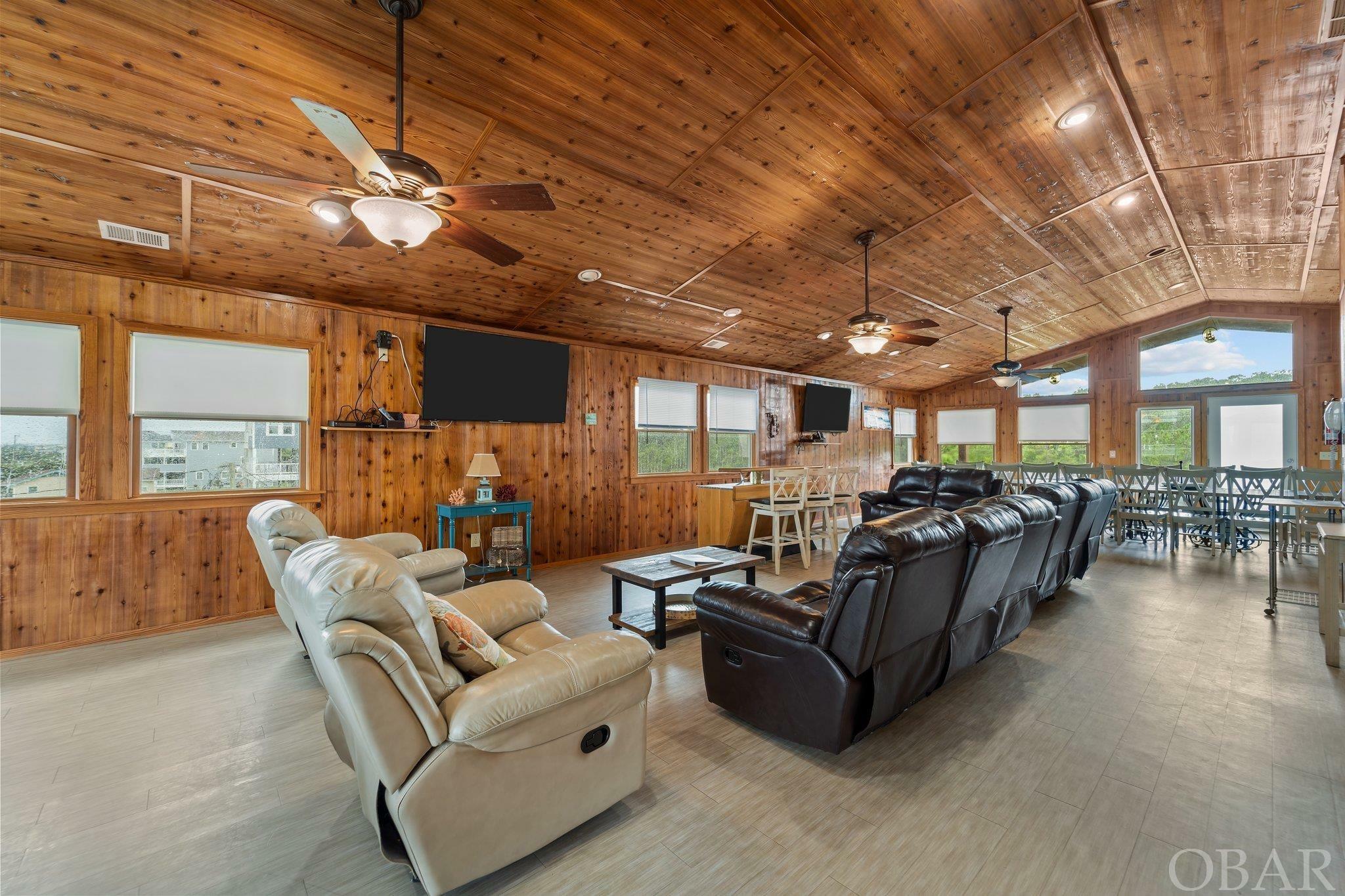 Property Photo:  8306 S Old Oregon Inlet Road  NC 27959 