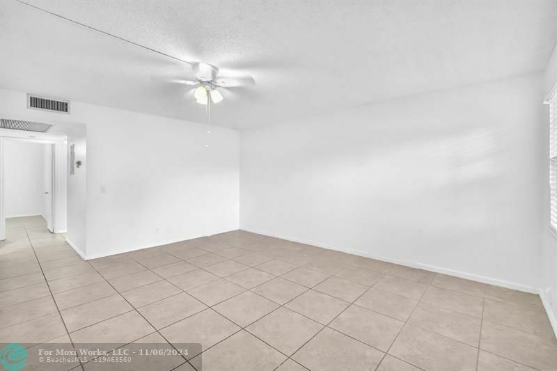 Property Photo:  13475 SW 9th St 105  FL 33027 