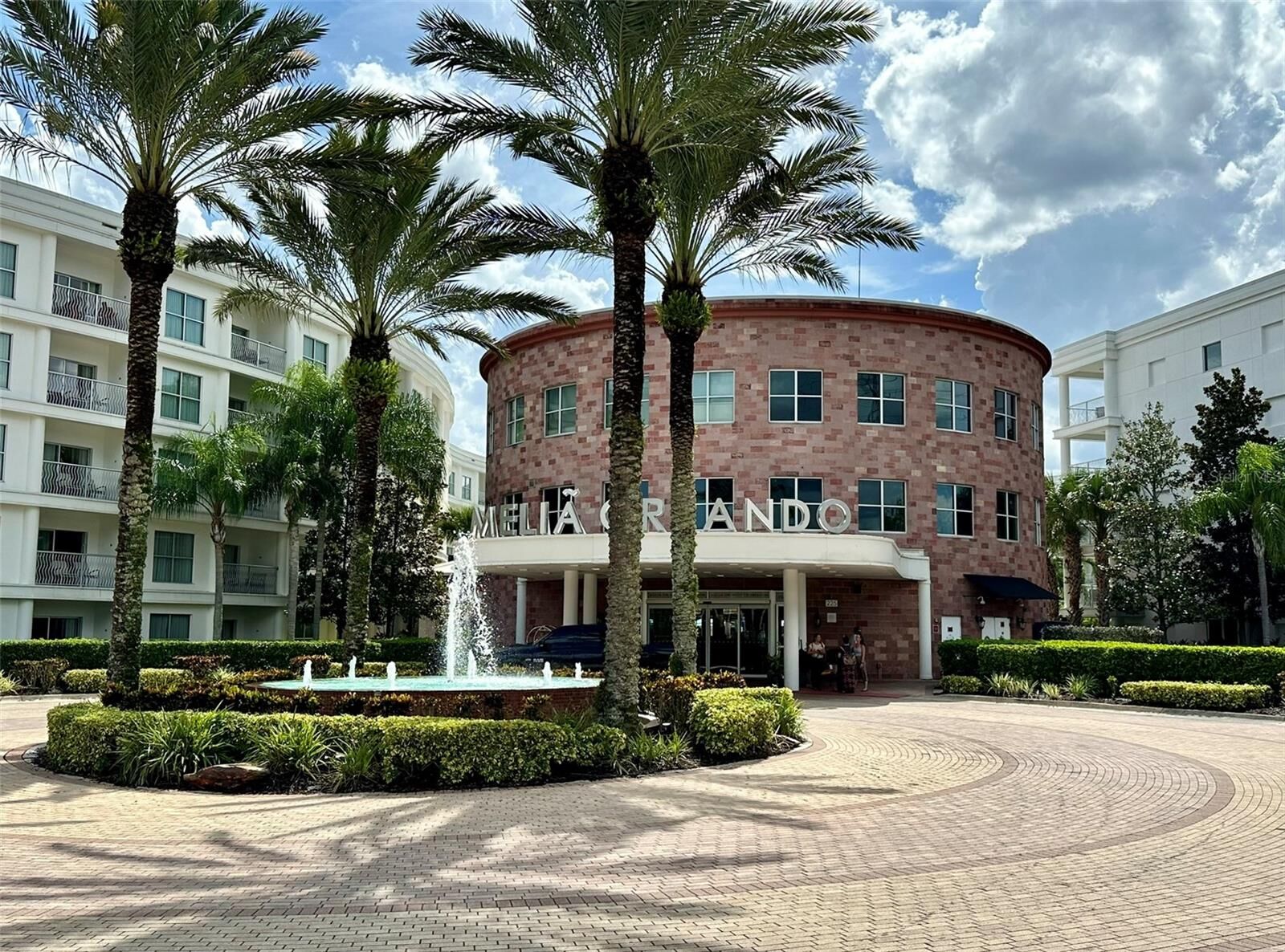 Property Photo: 225 Celebration Place 220 FL 34747