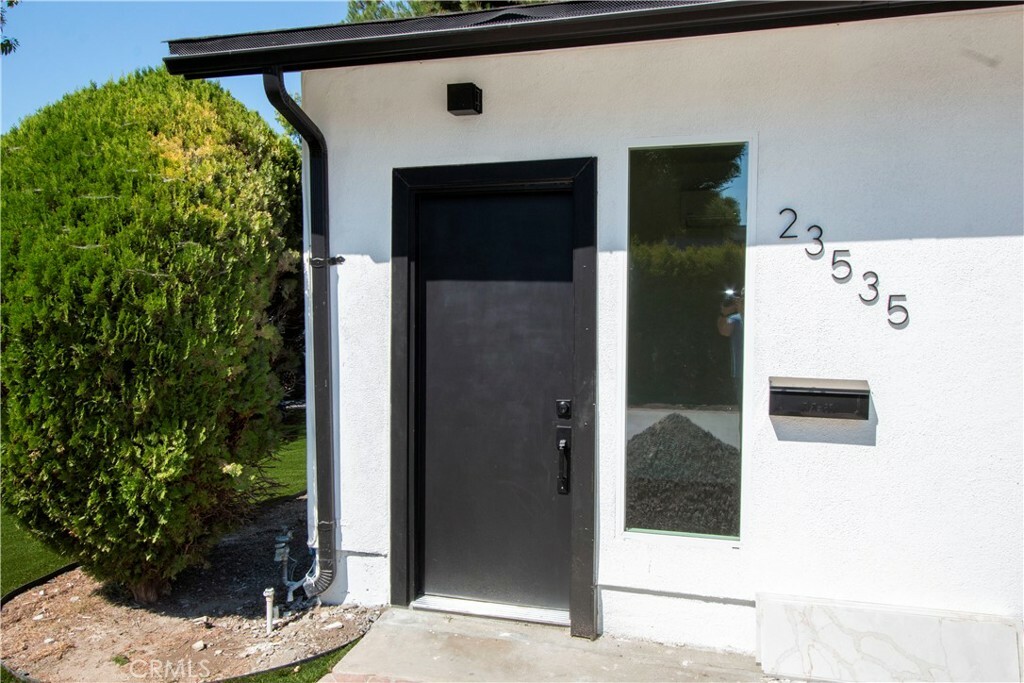 Property Photo:  23535 Styles Street  CA 91367 