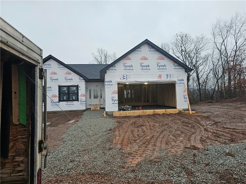 Property Photo: 802 S 10th St PA 15697