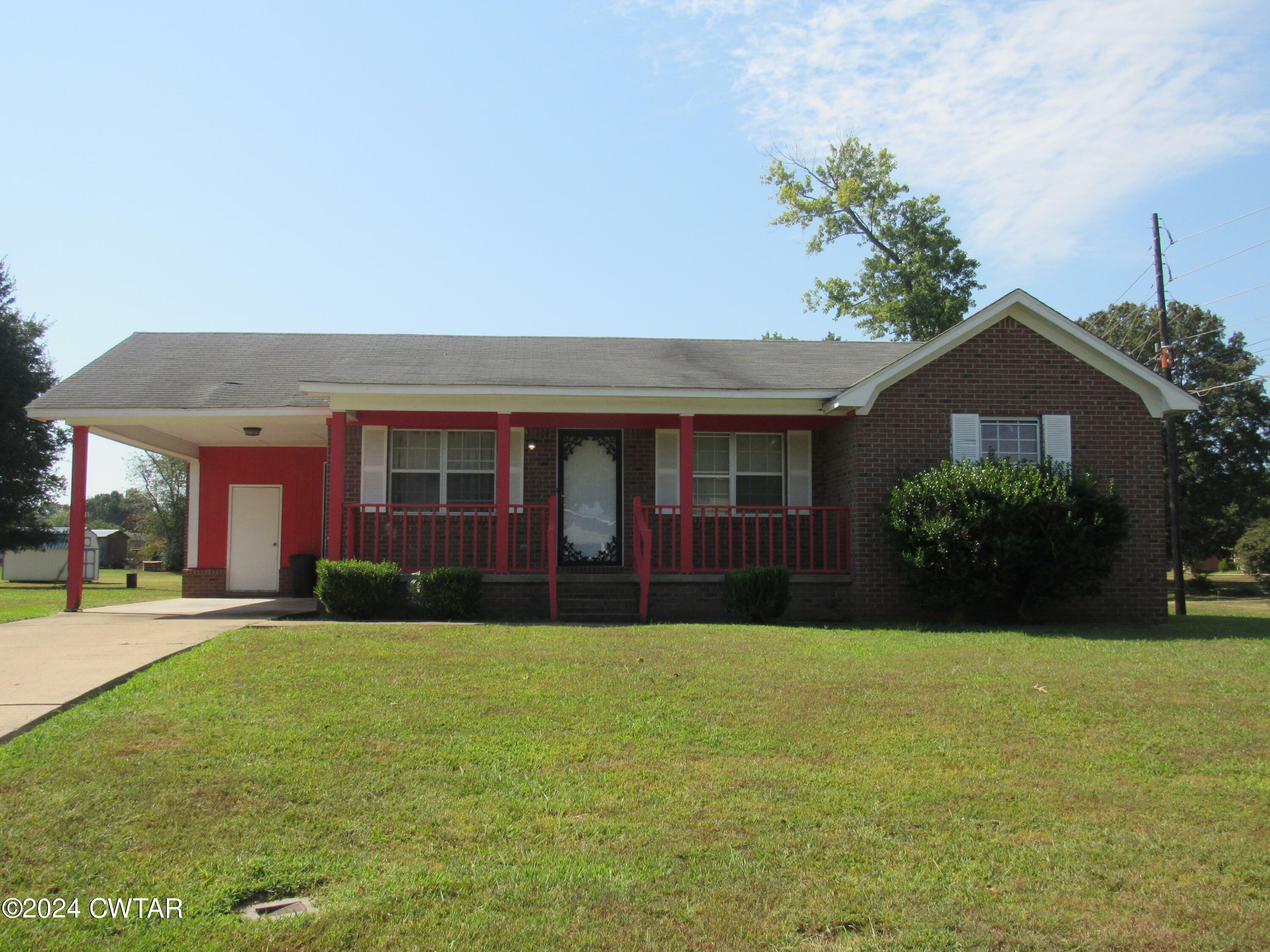 Property Photo:  2840 Christmasville Road  TN 38305 