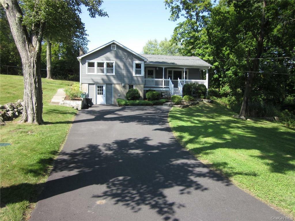 Property Photo:  8 Stonewall Road  NY 10950 