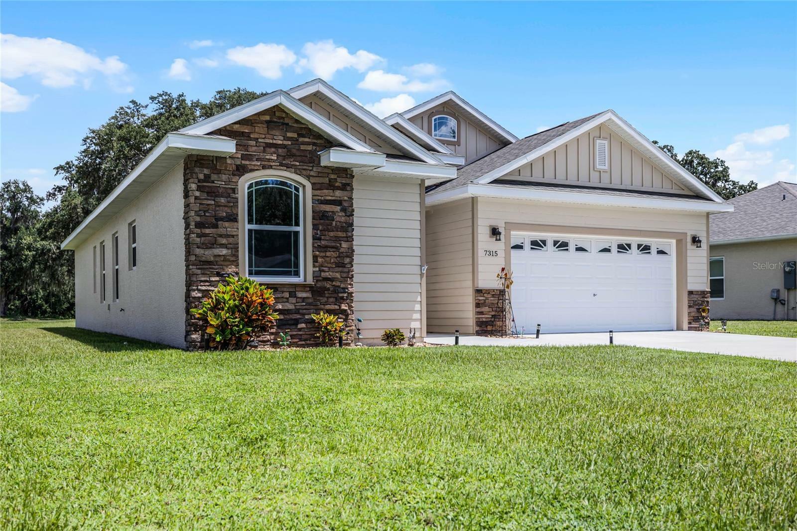 Property Photo:  7315 SE 26th Drive Drive  FL 33513 