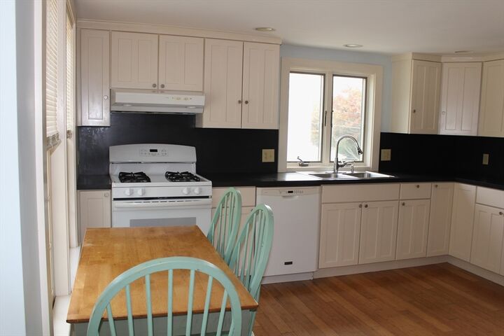Property Photo:  15 Peck Ave 2  MA 02360 