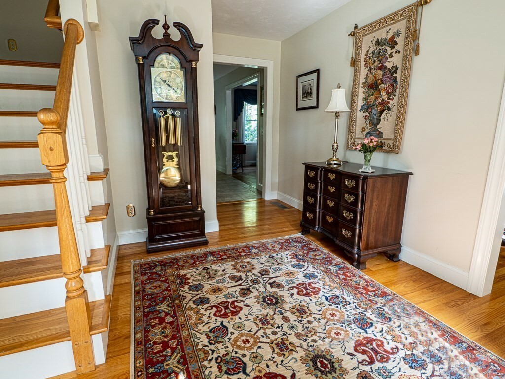 Property Photo:  1 Woodridge Rd  MA 01527 