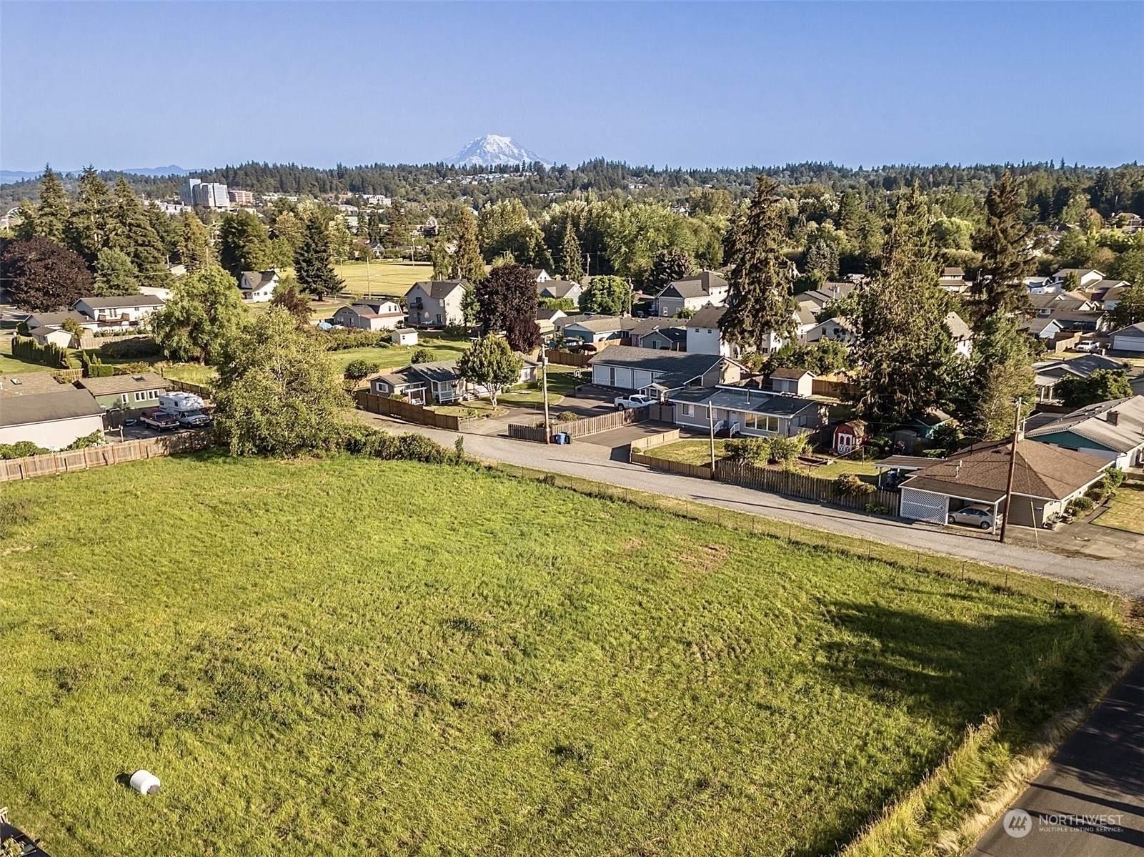 715  13th Street SW  Puyallup WA 98371 photo