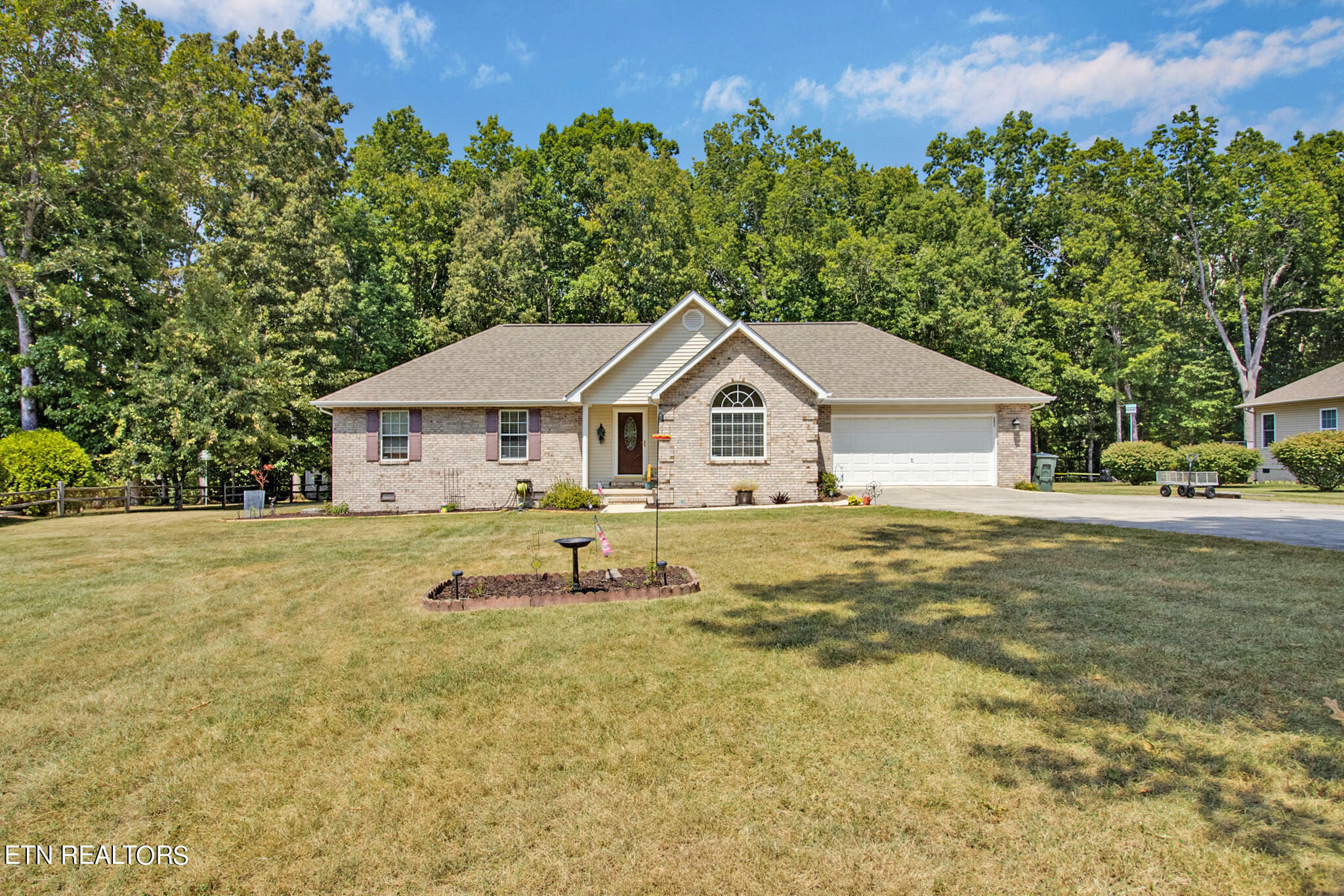 Property Photo:  986 Mockingbird Drive  TN 38555 