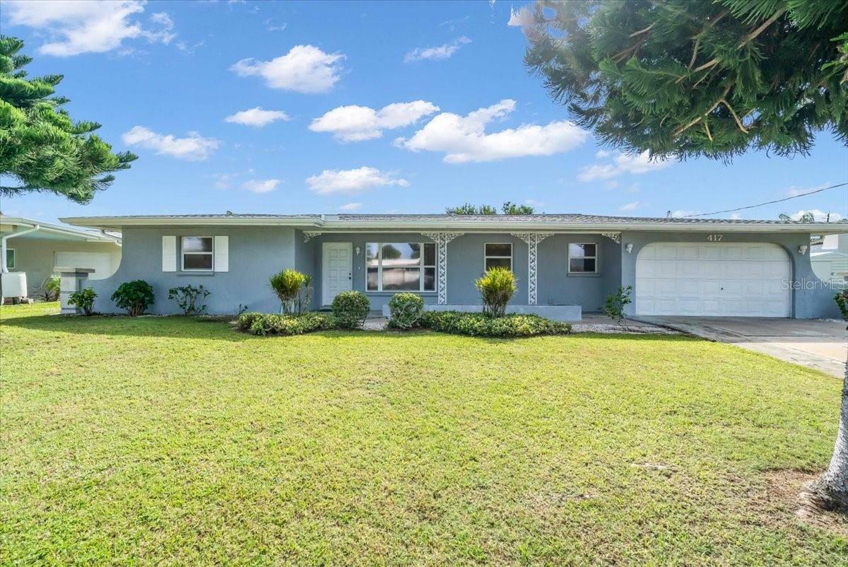 Property Photo:  417 Tihami Road  FL 34293 