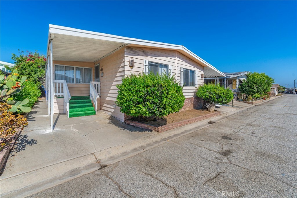 Property Photo: 2601 E Victoria Street 161 CA 90220