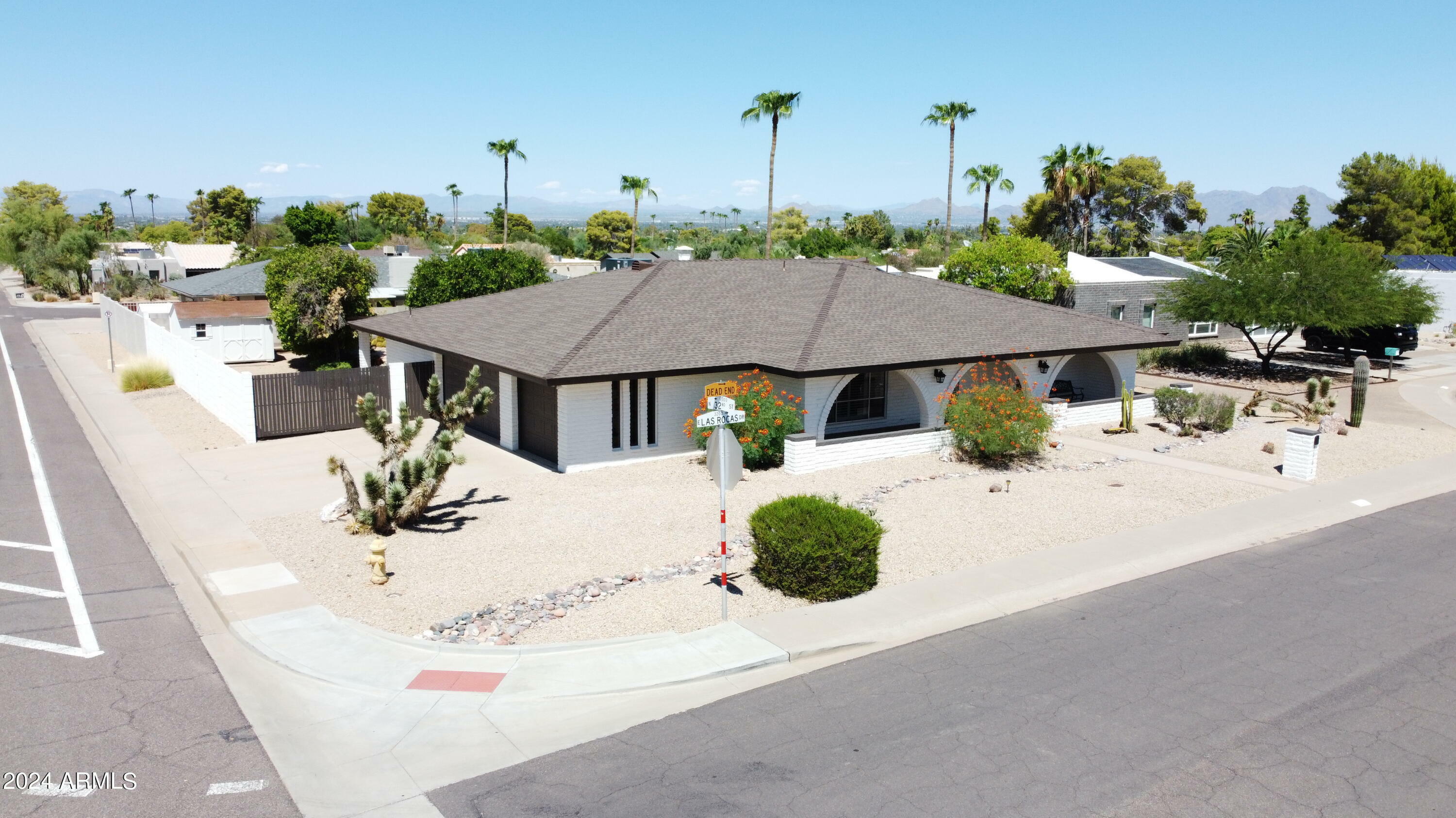 Property Photo: 3202 E Las Rocas Drive AZ 85028