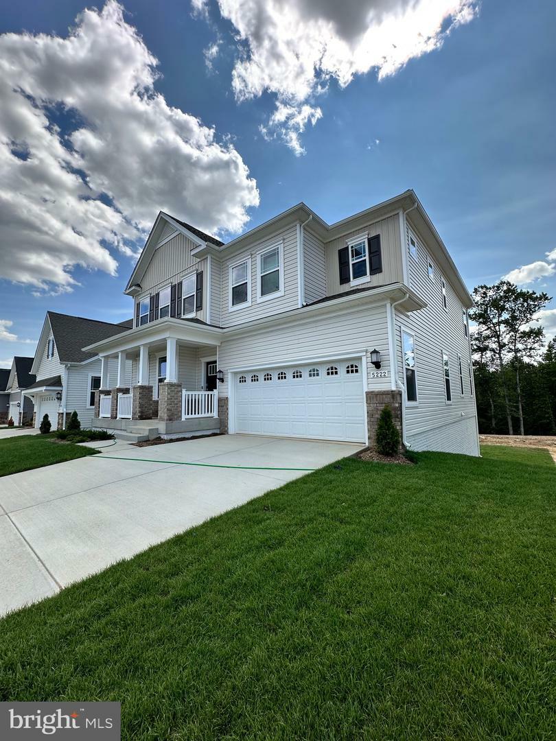 Property Photo: 10861 Melbourne Way MD 20695