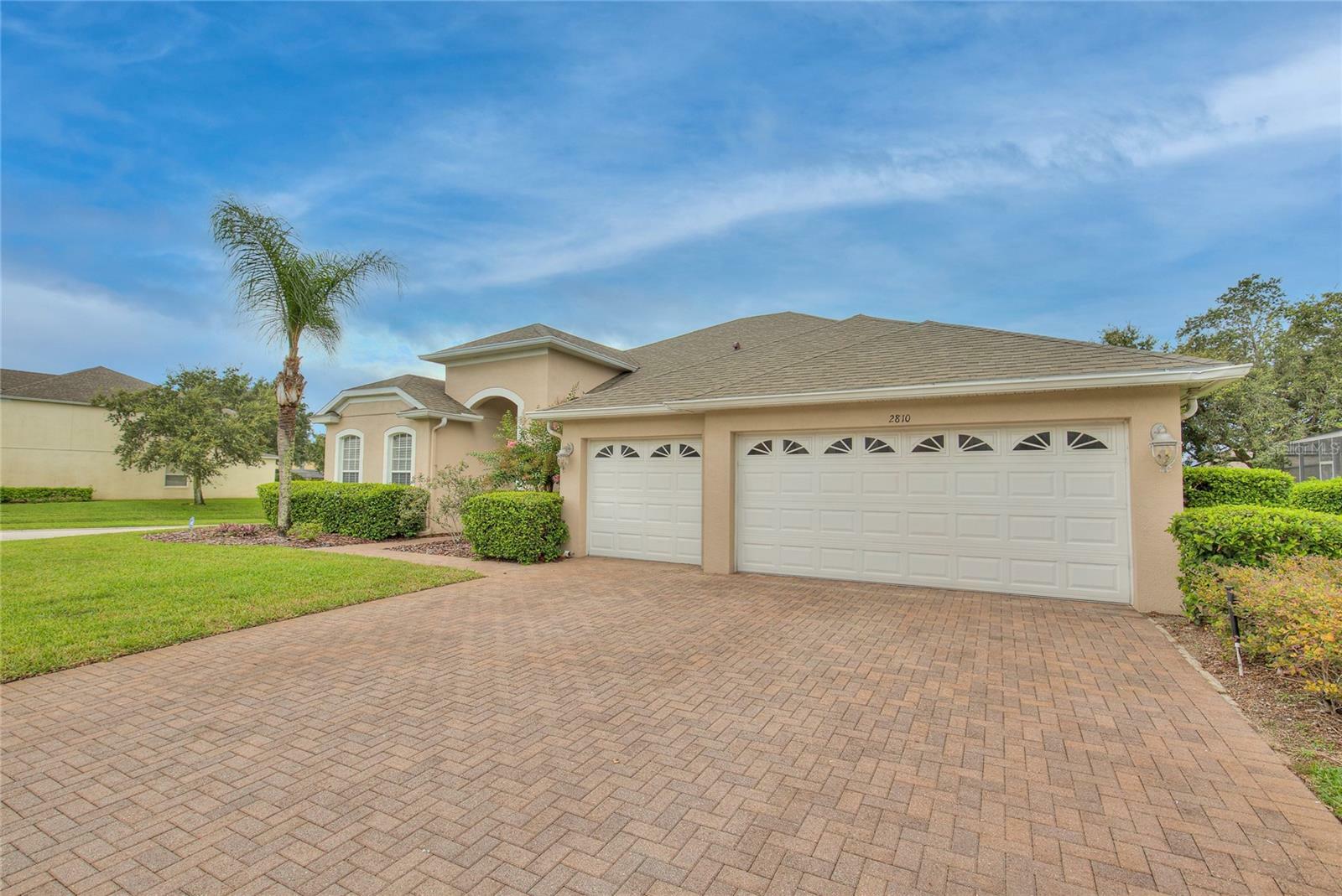 Property Photo:  2810 Brigata Way  FL 34761 