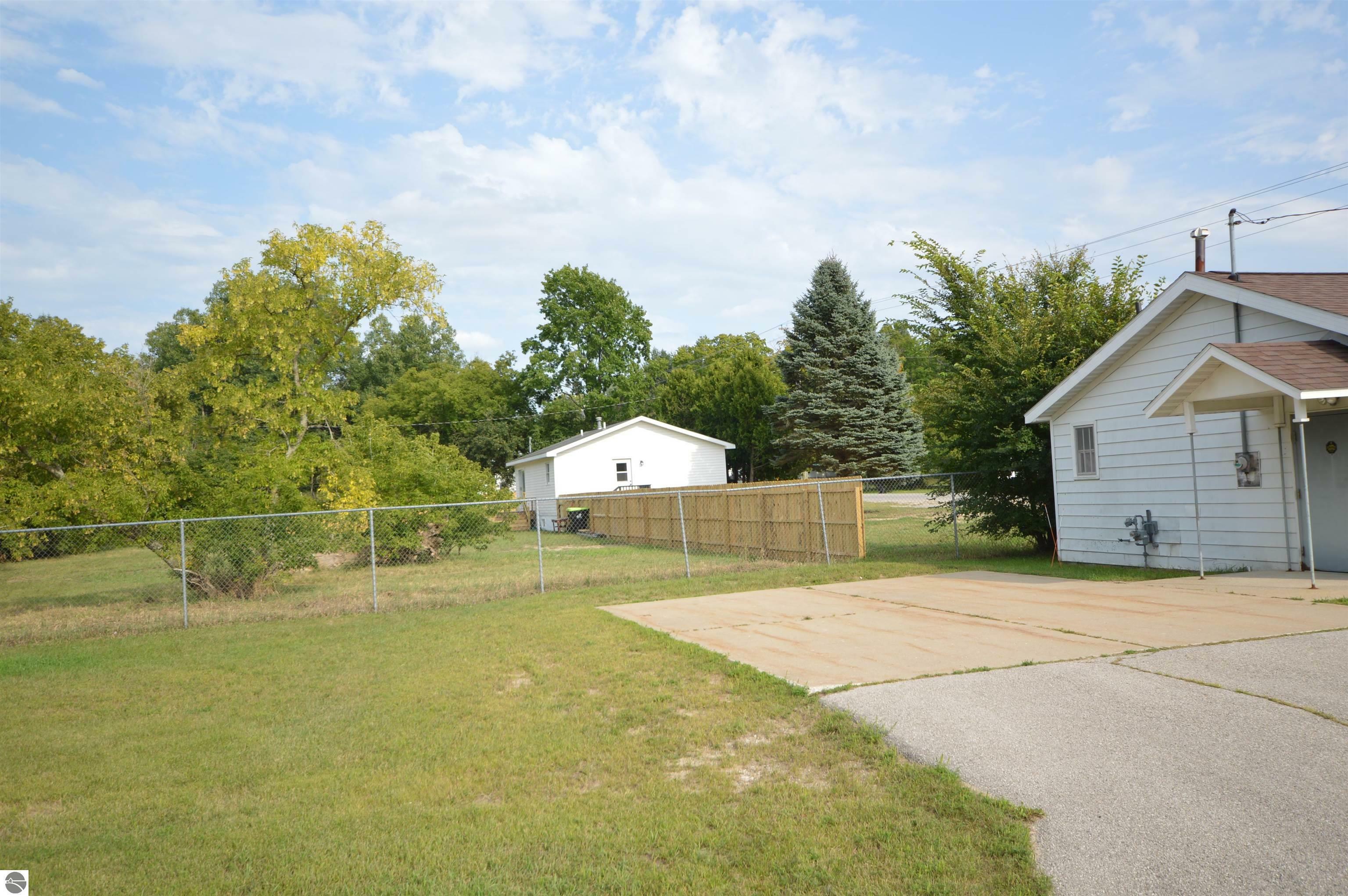 Property Photo:  5400 Boardman Road, SW  MI 49680 