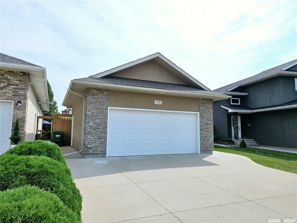 Photo de la propriété:  770 Sutter Crescent  SK S7T 0E6 