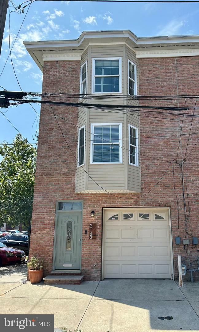 Property Photo:  2148 E Sergeant Street  PA 19125 