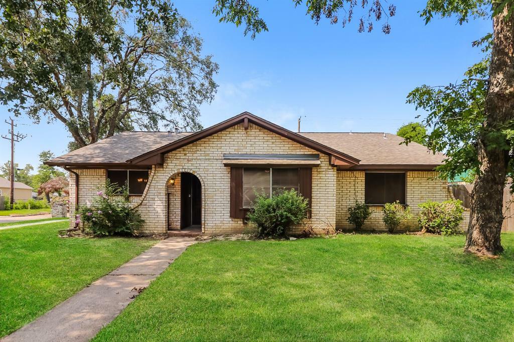 8403 Bigwood Street  Houston TX 77078 photo