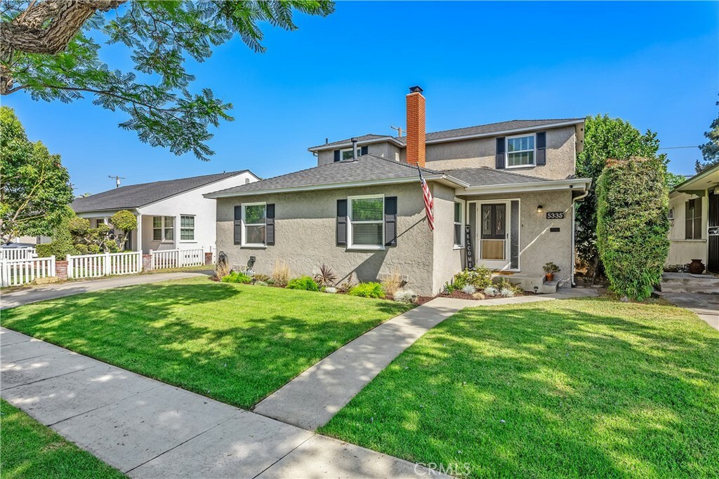 Property Photo:  5335 E Coralite Street  CA 90808 