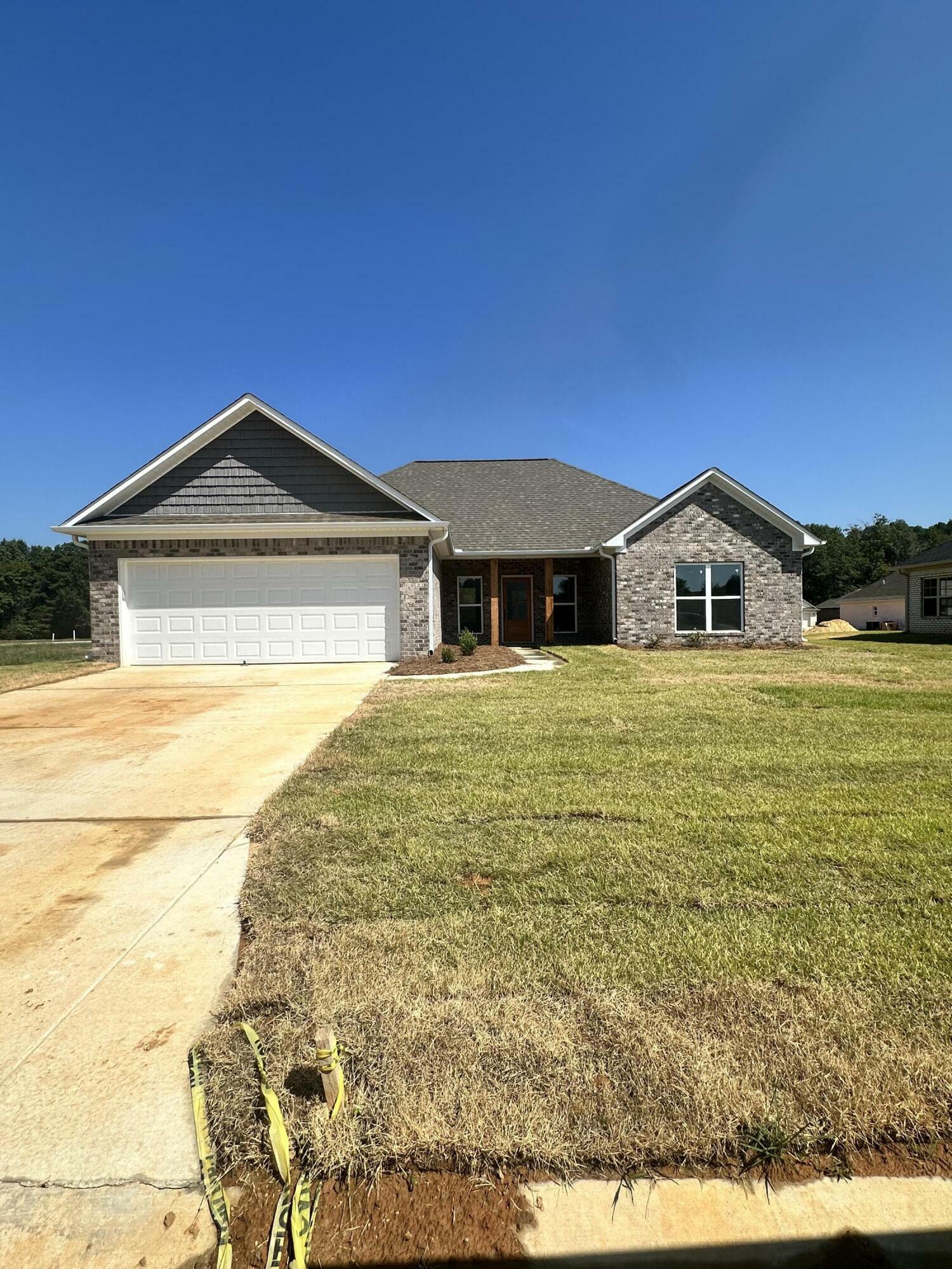 Property Photo:  152 Cathryn Dr.  MS 38849 