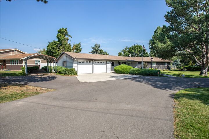 Property Photo:  1522 Clements Road  MT 59804