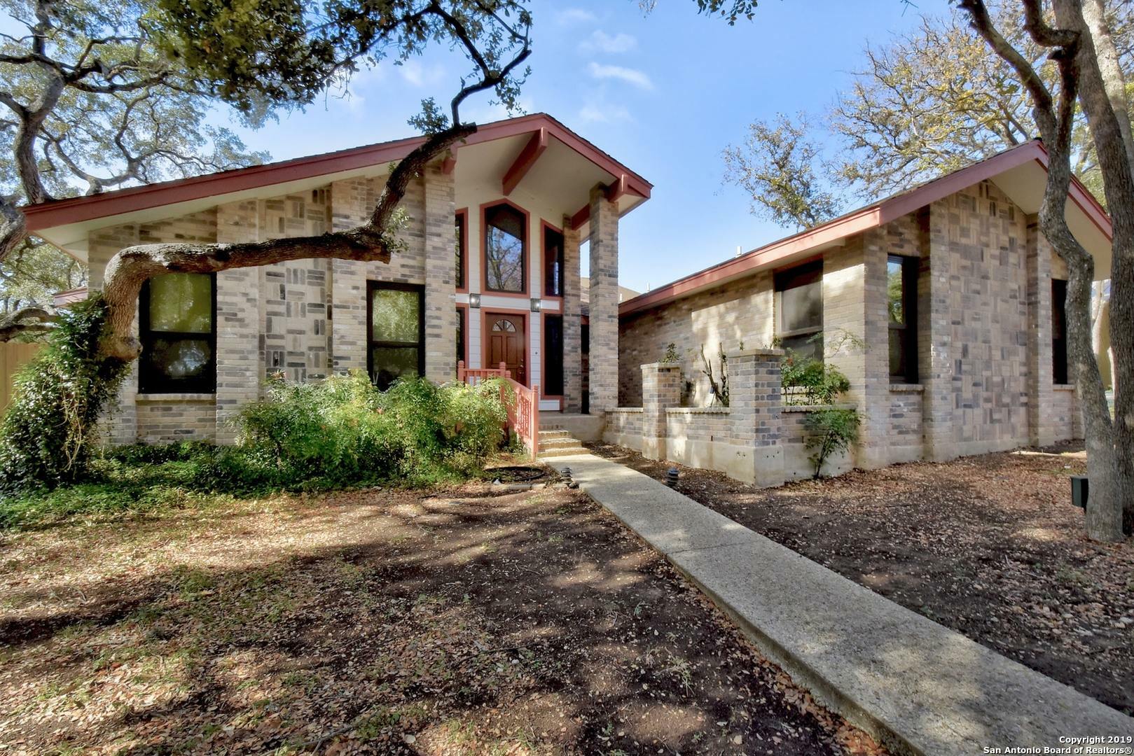 Property Photo:  13427 Vista Bonita  TX 78216 