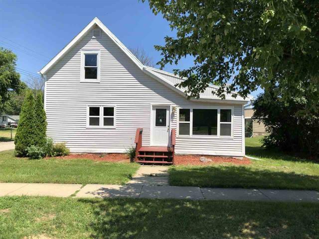 223 East Washington Street  Poynette WI 53955 photo