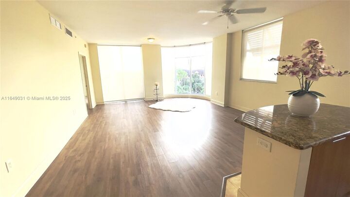Property Photo:  510 NW 84th Ave 529  FL 33324 