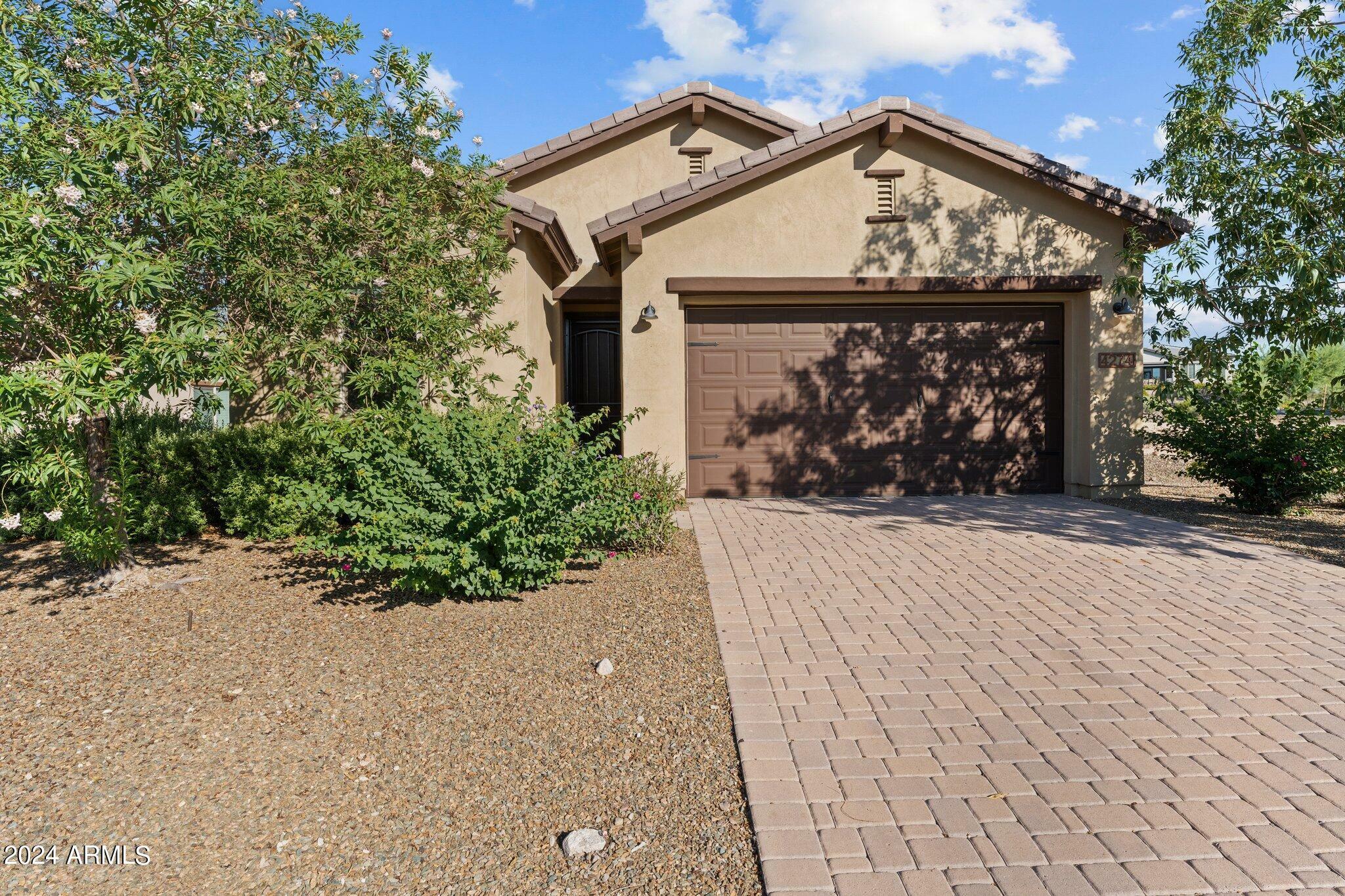 Property Photo:  4274 Sawbuck Way  AZ 85390 