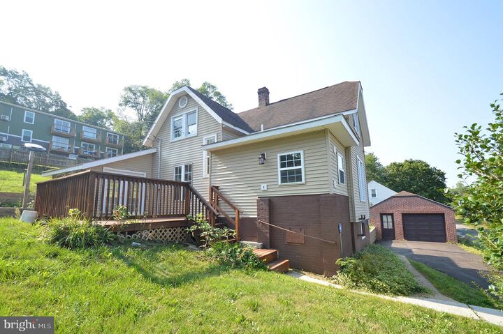 Property Photo: 151 S Laurel Avenue WV 25411
