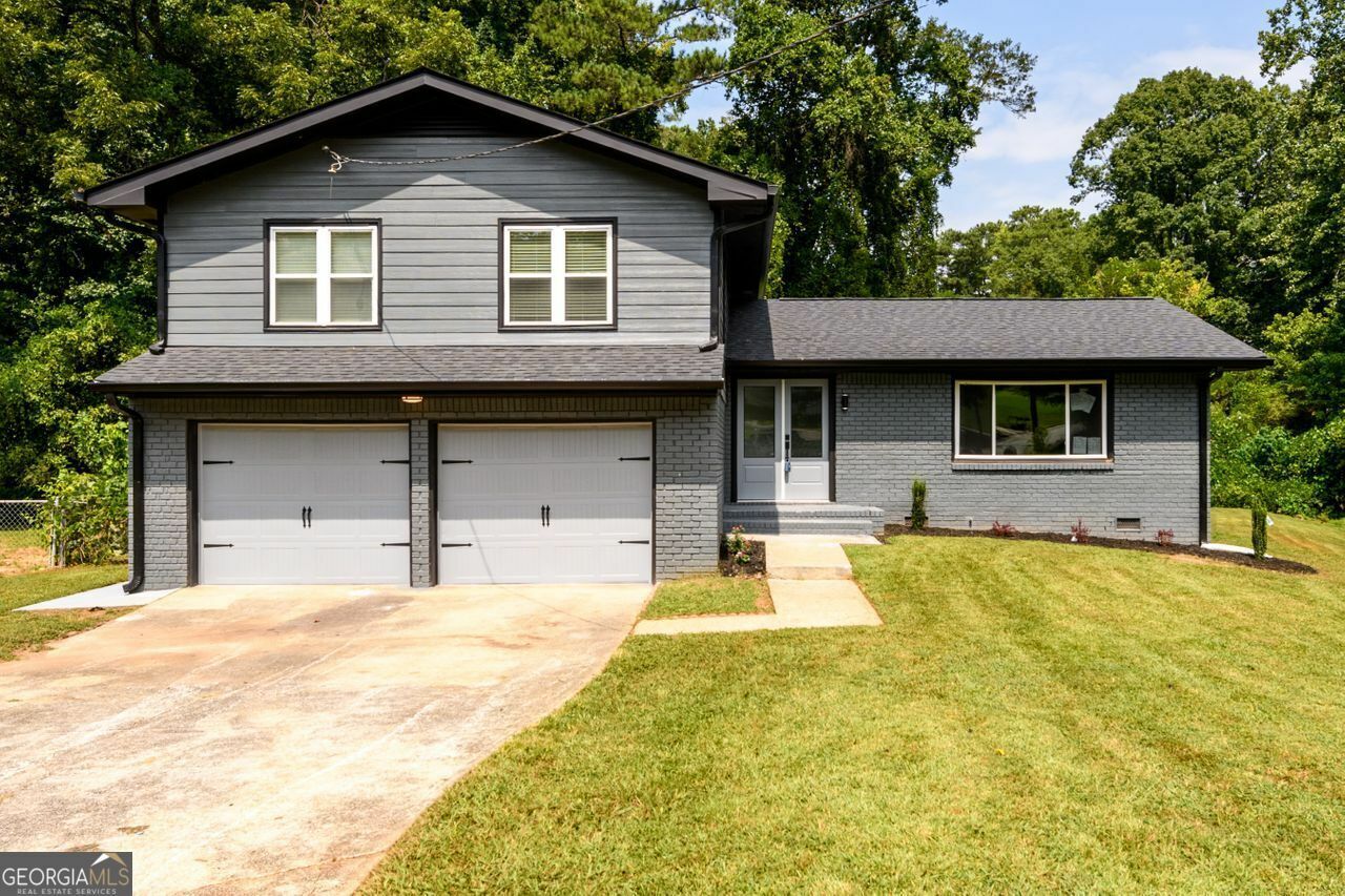 Property Photo:  2187 Chevy Chase Lane  GA 30032 