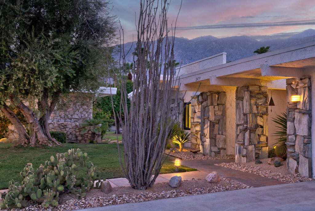 Property Photo: 2479 Playa Circle CA 92264