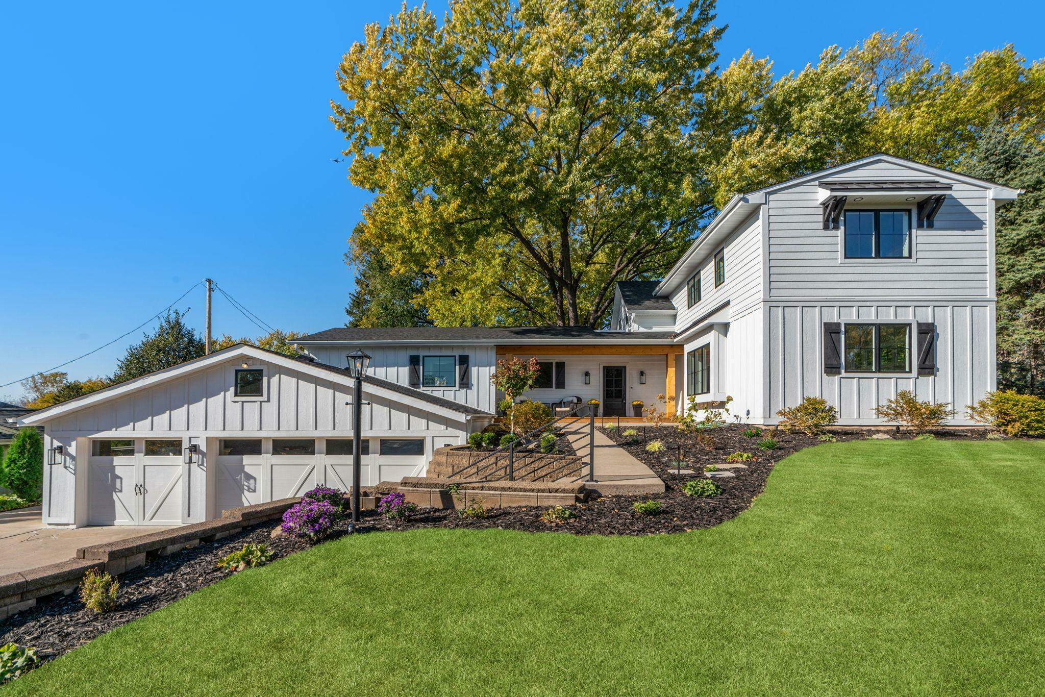 Property Photo:  120 Edgewood Avenue S  MN 55426 