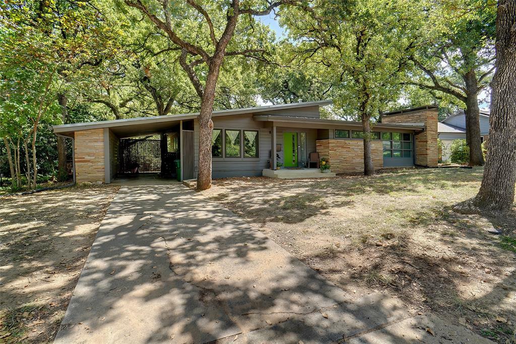 Property Photo:  5124 Malinda Lane N  TX 76112 