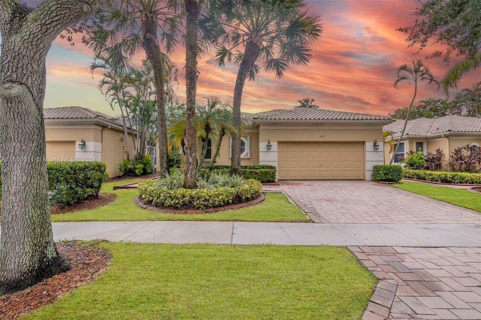 Property Photo:  2468 Bay Isle Ct  FL 33327 