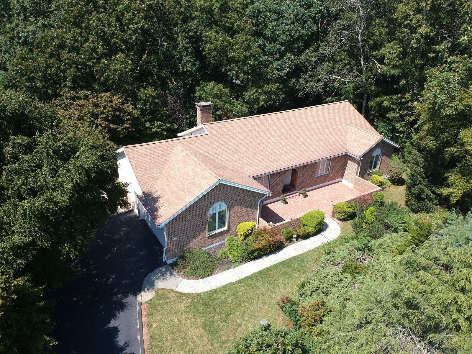 Property Photo: 33 Trumbull Road CT 06385